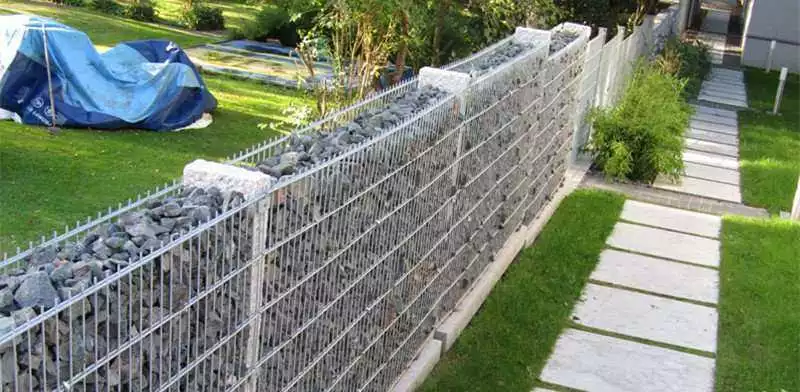 Как выбрать идеальный забор для обеспечения защиты от шума и инкогнито в вашем саду